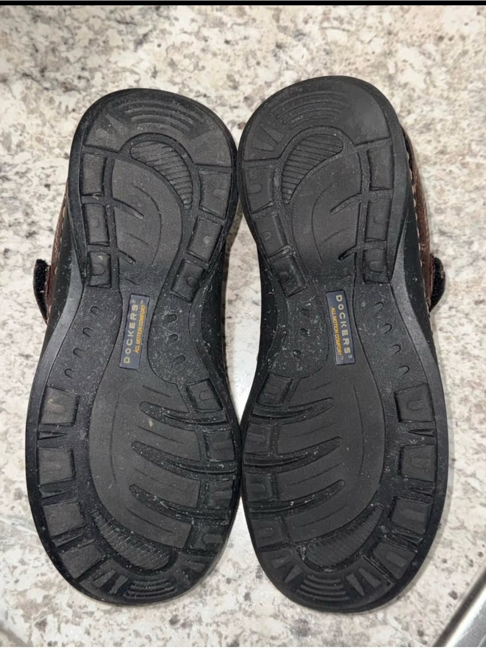 Dockers Mens Dark Brown Leather Sandals Size 9M - Picture 5 of 6
